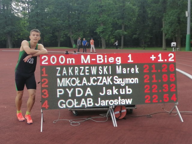 Po biegu słupszczanin Marek Zakrzewski był zadowolony z czasu na 200 m 
