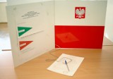 Listy kandydatów do Sejmu w książeczce ze spisem treści