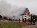 Pożar budynku mieszkalnego w powiecie białogardzkim [ZDJĘCIA]