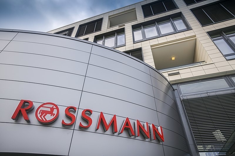 Rossmann: Promocja -55% na kolorówkę. Promocja Rossmann startuje już w kwietniu 2019! [10.04.2019]