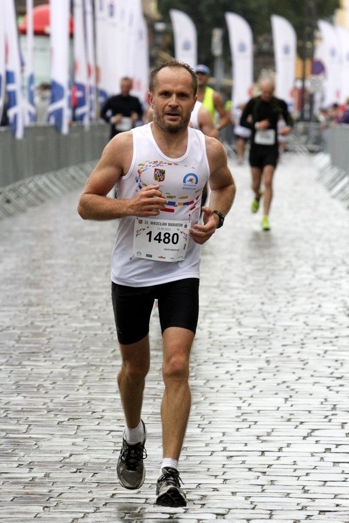Maraton Wrocław - ZDJĘCIA - zawodnicy z numerami 1401 - 1600
