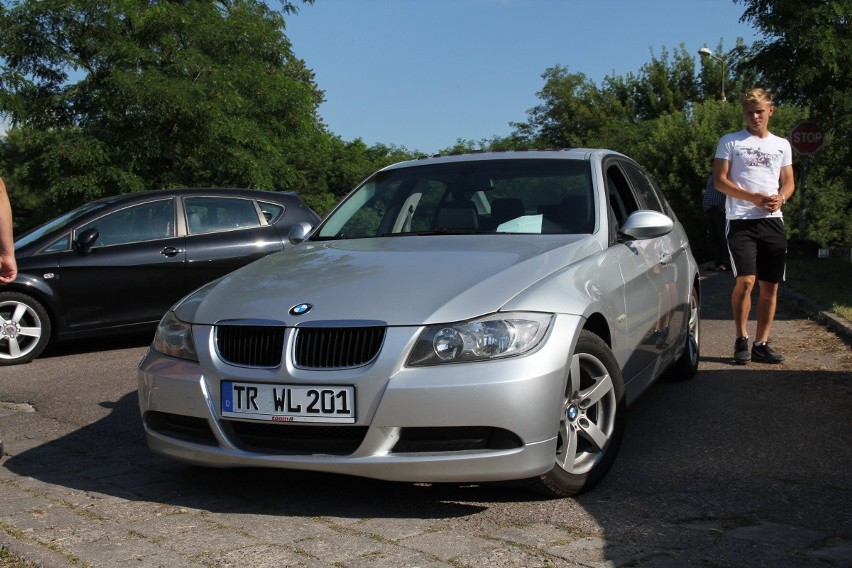 BMW 3, 2,0 benzyna, cena 19 900zł