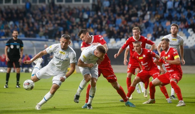 W swoim ostatnim meczu Stal Rzeszów pokonała u siebie Wisłę Kraków 2:1.