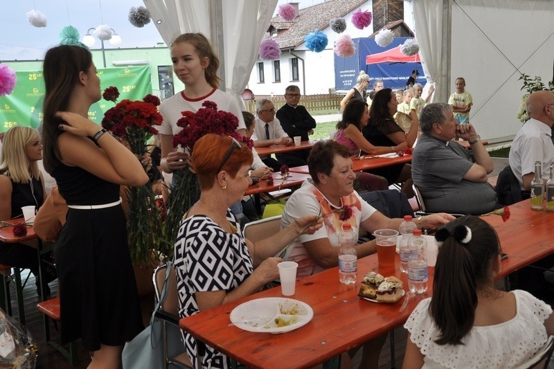 25-lecie Wioski Dziecięcej w Rajsku koło Oświęcimia. Wspólnie świętowali wychowankowie, podopieczni, opiekunowie i jej przyjaciele