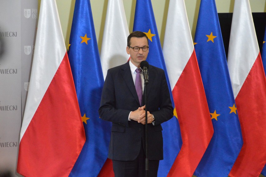 Premier Mateusz Morawiecki w Krzemionkach spotkał się z samorządowcami. Doszło do potężnej kompromitacji! [ZDJĘCIA]
