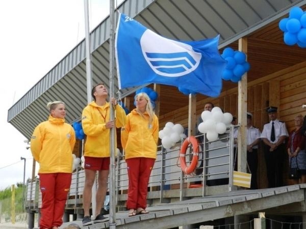 Błękitna Flaga znów zawiśnie na świnoujskim kąpielisku i marinie.