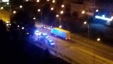 Na ul. Krakowskiej auto wbiło się w barierki. Ruch jest utrudniony 