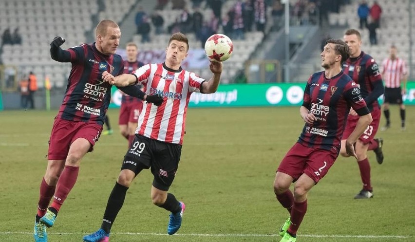 Ekstraklasa. Gole snajperów w Krakowie. Remis Cracovii z...