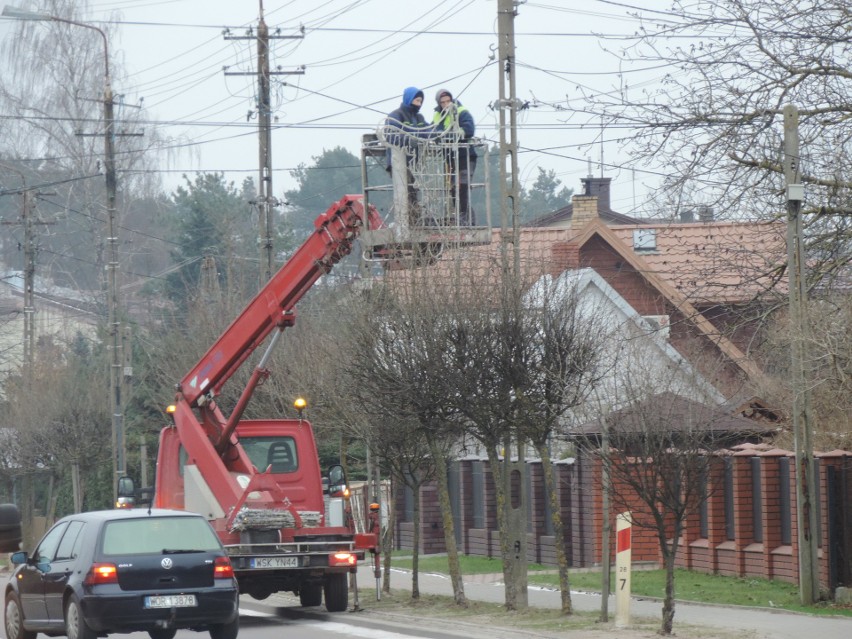 Bożonarodzeniowe iluminacje w Małkini Górnej już rozświetlają wieczory. I zrobiło się świątecznie… 11.12.2020