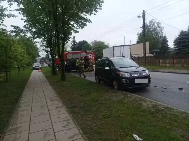 Wypadek w Zgierzu. Zderzyły się dwa samochody osobowe!