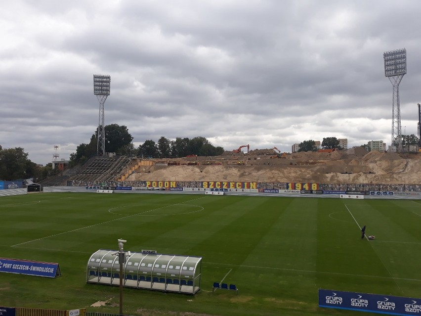 Budowa nowego stadionu Pogoni Szczecin.