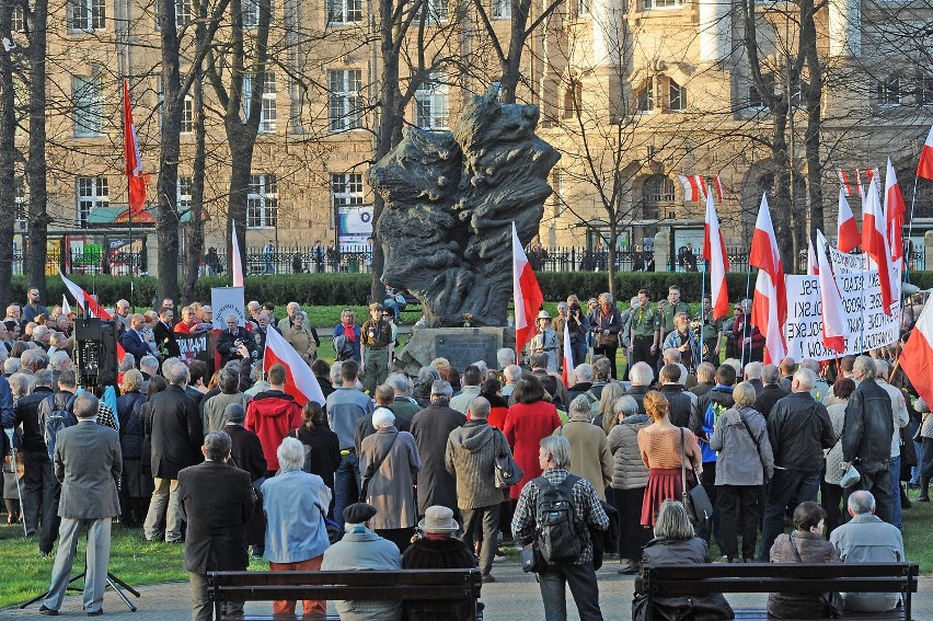 5. rocznica katastrofy smoleńskiej: Obchody w Poznaniu