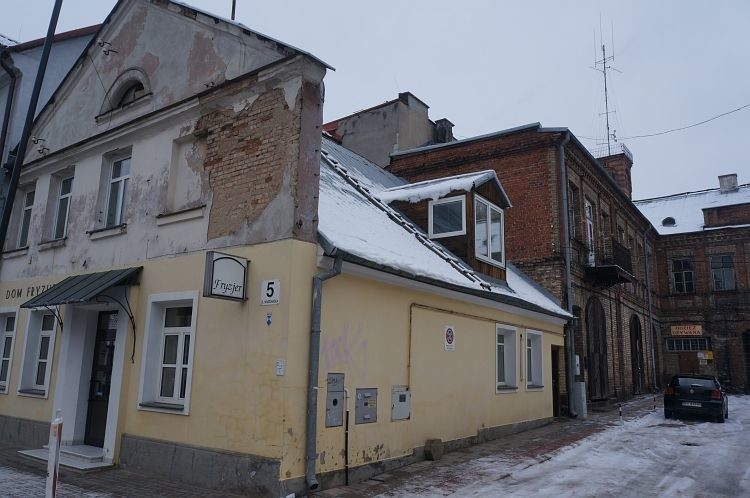 kompleks dawnej straży pożarnej przy ul. Warszawskiej 5