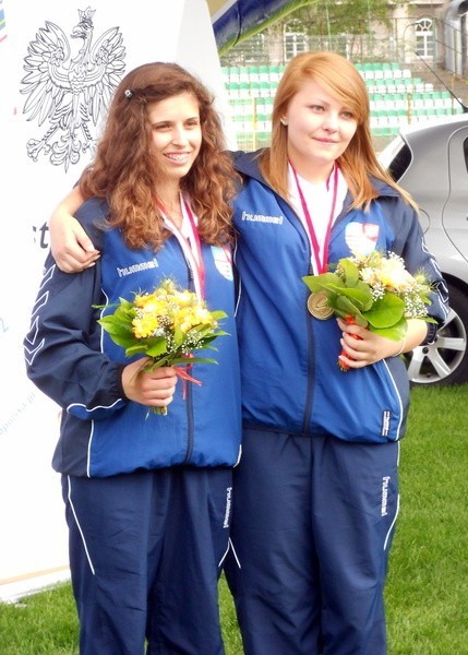 Paulina Tuźnik (z lewej) zdobyła srebrny medal na...