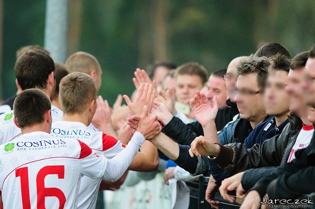 Łódzki Klub Sportowy wygrał dwa ostatnie wyjazdowe spotkania. Czy teraz równie dobrze spisze się przed własną publicznością w starciu z wiceliderem?