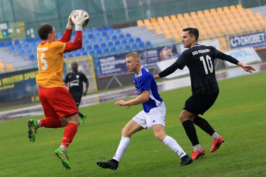 W 11. kolejce III ligi Pomorzanin Toruń przegrał z GKS...