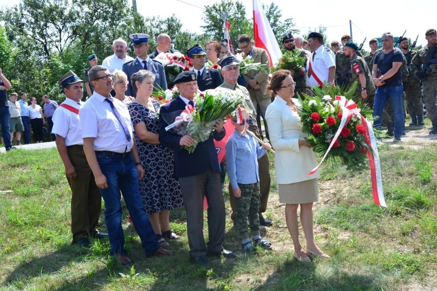 75 rocznica zwycięskiej bitwy pod Olesznem. Wzruszające uroczystości i wielu ważnych gości (DUŻO ZDJĘĆ)