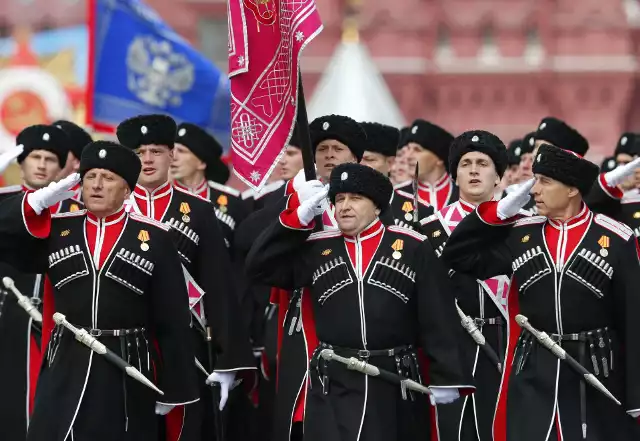 Wierni Putinowi. Rosyjscy kozacy to największa dziś paramilitarna formacja w Rosji. Wykorzystywana wcześniej w różnych konfliktach