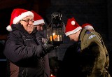 Światełko Pokoju: harcerze wręczyli je prezydentowi Kołobrzegu 
