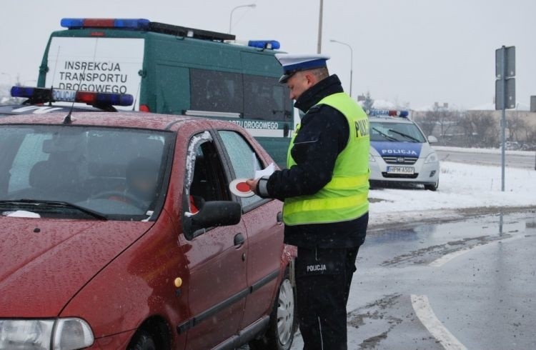 Suchowola. Policyjny pościg dopadł pijanego kierowcę. Akcja Bezpieczna ósemka (zdjęcia)