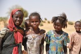 Sudańskie dzieci uczą się języka polskiego