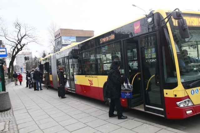 Powrót autobusu 57 na starą trasę łodzianie przyjęli bardzo dobrze.