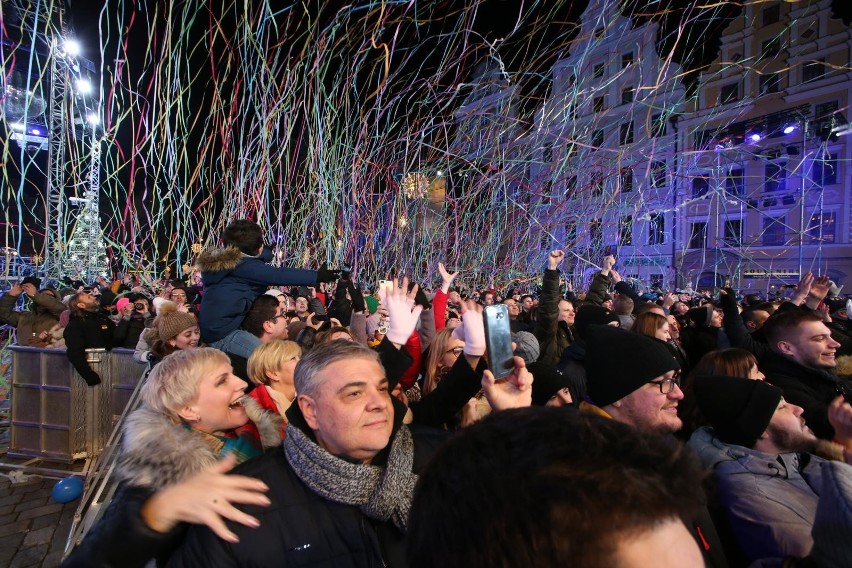 O północy nie będzie pokazu ogni sztucznych. Ma je zastąpić...