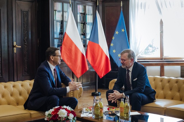 Mateusz Morawiecki spotkał się z Peterem Fialą. Premierzy Polski i Czech rozmawiali m.in. o energetyce, rozwoju infrastruktury, współpracy militarnej