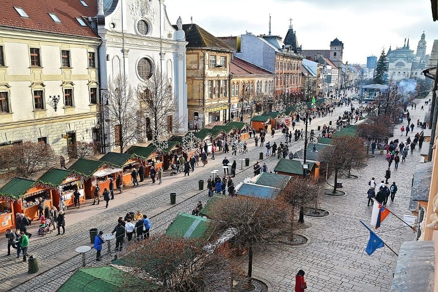 Bratysława zaprasza na bożonarodzeniowe jarmarki