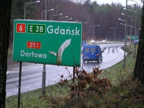 Droga numer 6 w kierunku Gdańska.   Fot. Przemek Świderski