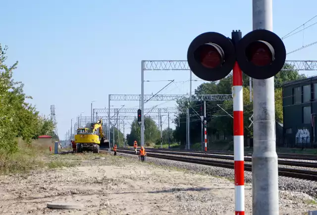 Kierowcy narzekają na przejazdy kolejowe w Miłocinie, Motyczu i Kozubszczyźnie