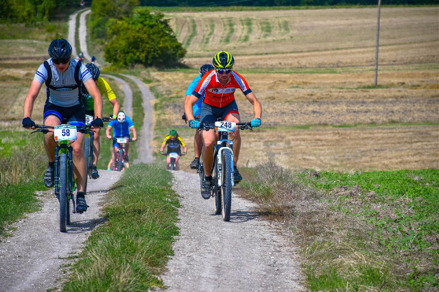 Maratony Kresowe."Dwa Niedźwiedzie" na Lubelszczyźnie nie zawiodły kolarzy