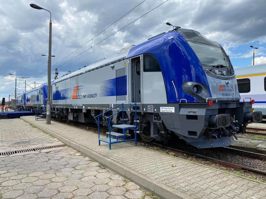 Nowy Sącz. Nowe lokomotywy Griffin z Newagu dla PKP Intercity. Już w wakacje wyjeżdżają na tory