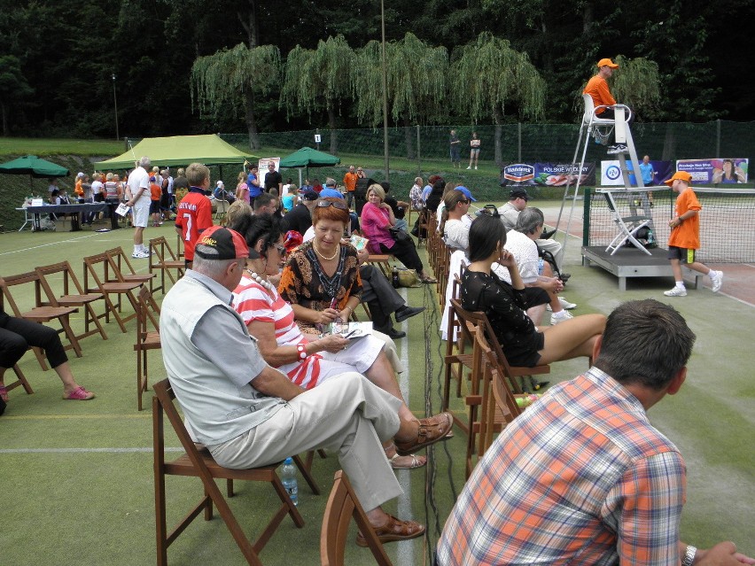 Beskid Cup 2013: Celebryci w  Jaworzu. Tenis, autografy i uśmiechy [ZDJĘCIA]