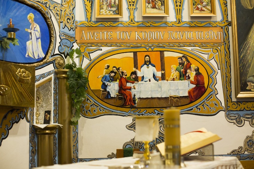 Niezwykła kaplica w krakowskim areszcie śledczym ozdobiona przez fałszerza "Matejkę"