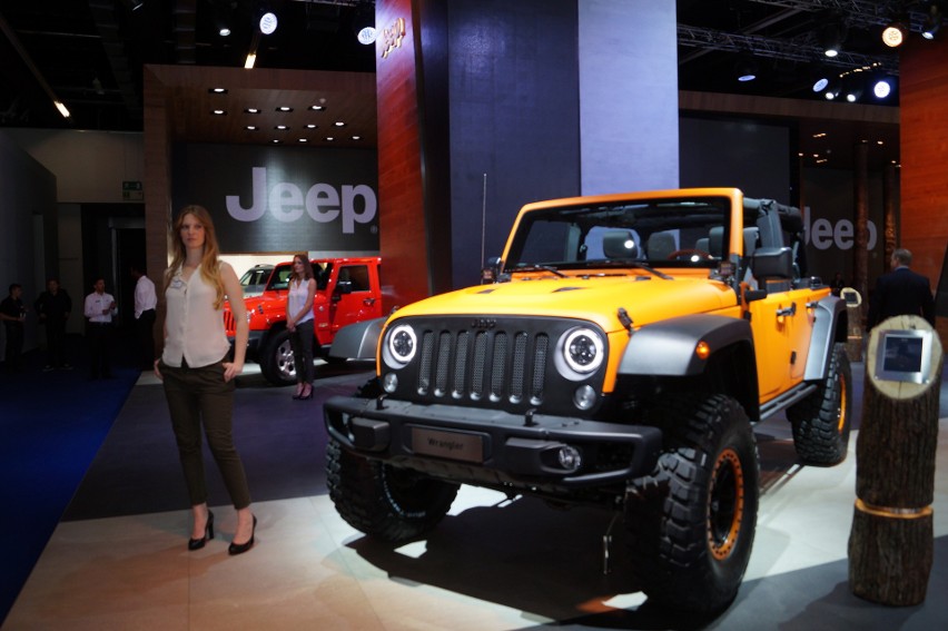 Jeep na salonie samochodowym we Frankfurcie...