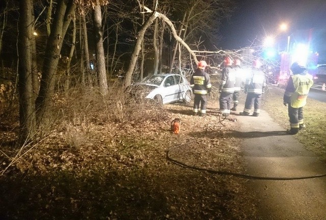 Do wypadku doszło około 17.30.