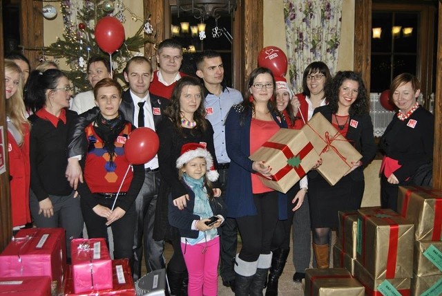 To tylko część wolontariuszy, którzy w ubiegłym roku pomagali potrzebującym w okolicach Skaryszewa.