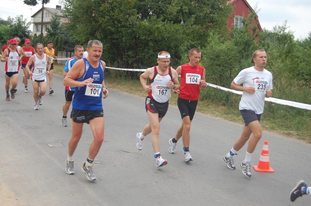 Leszek Wojteczek wziął udział w półmaratonie na Rejowie. Był tuż poza pierwsza setką na ponad trzystu uczestników.
