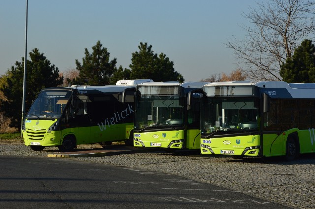 Autobusy Wielickiej Spółki Transportowej będą znów kursować w niedziele i święta. Są jednak również złe informacje – od 1 września zlikwidowana zostanie linia G2