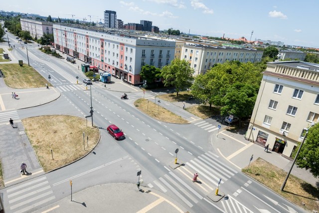 Nowa infrastruktura rowerowa planowana jest m.in. na ul. Sułkowskiego. Oferty w przetargu na ten odcinek są zbyt wysokie.