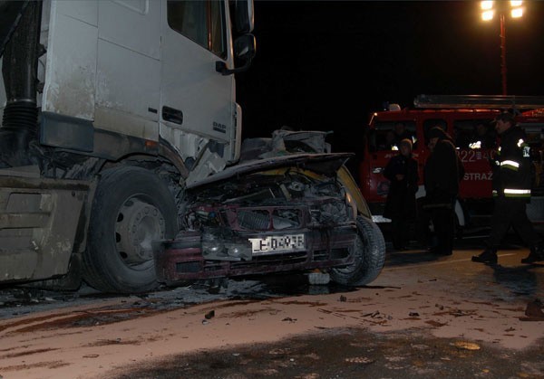 5 osób zginelo w wypadku pod Sokolowem Mlp.