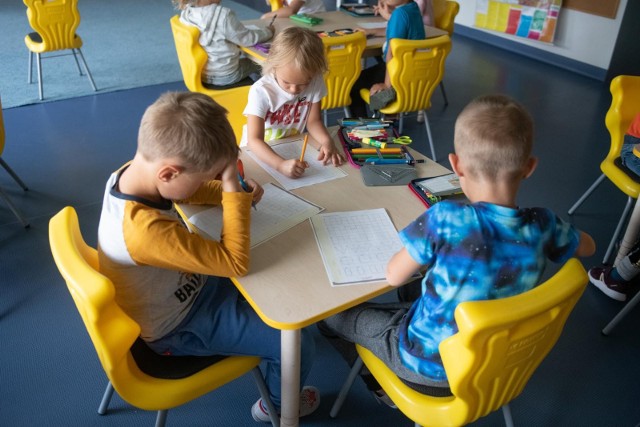 20 mln zł, w tym ponad 18 mln zł unijnego dofinansowania, trafi do dwunastu pomorskich gmin na wsparcie edukacji przedszkolnej