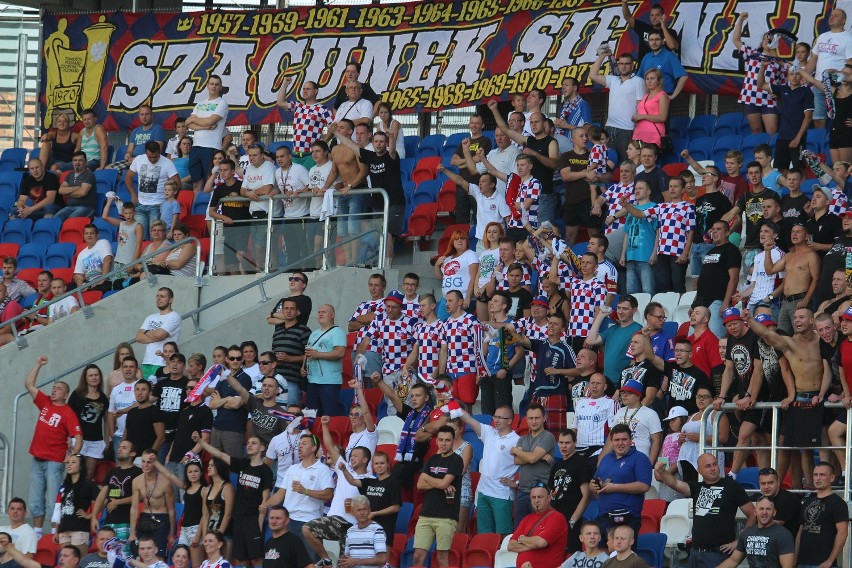 Górnik Zabrze - Cracovia zdjęcia kibiców