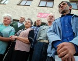 Mieszkańcy Wysiadłowa i Ocinka protestują przeciwko sprzedaży działki, ich zdaniem należącej do wsi