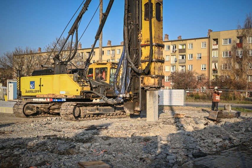 Trwa budowa nowej estakady w Częstochowie.Zobacz kolejne...