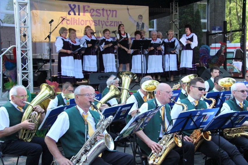 XI Festyn Folklorystyczny Chlebem i solą w Strzemieszycach...