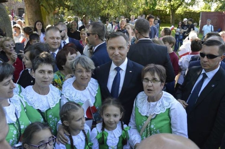 Wizyta prezydenta Andrzeja Dudy w Sztumie. Gorąco przyjęli go mieszkańcy i przedstawiciele samorządu [ZDJĘCIA] Andrzej Duda na Pomorzu 