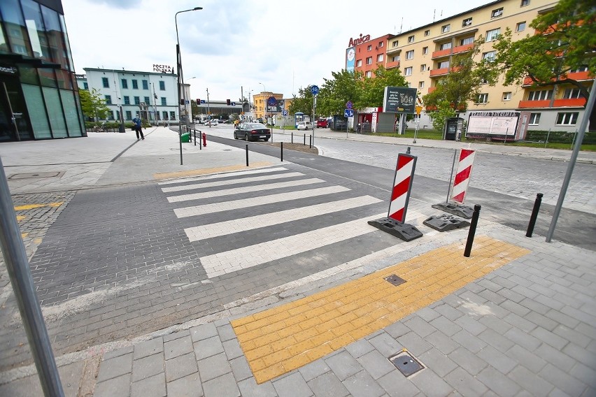 Nowe ścieżki rowerowe i przejścia dla pieszych na...