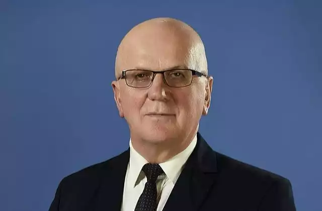 Stefan Bąk